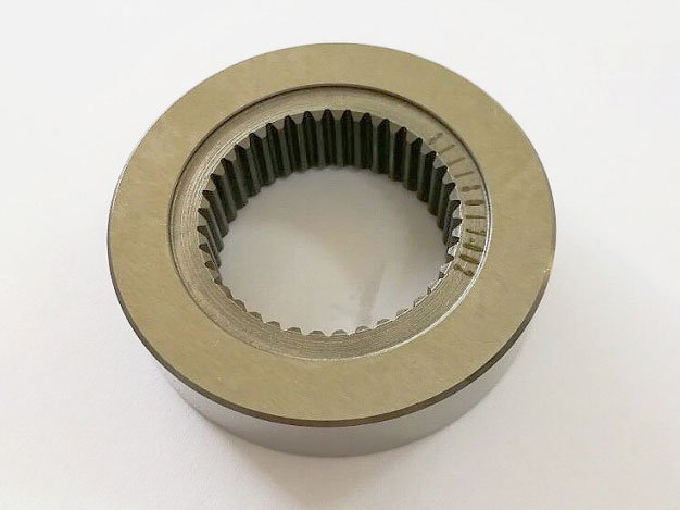 Spline bushing